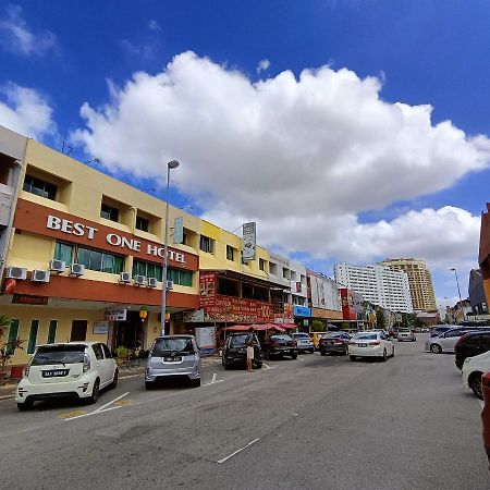 Best One Hotel Malacca Esterno foto