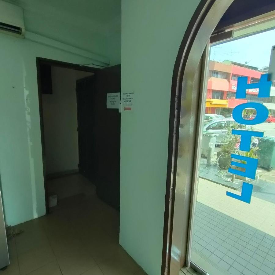 Best One Hotel Malacca Esterno foto