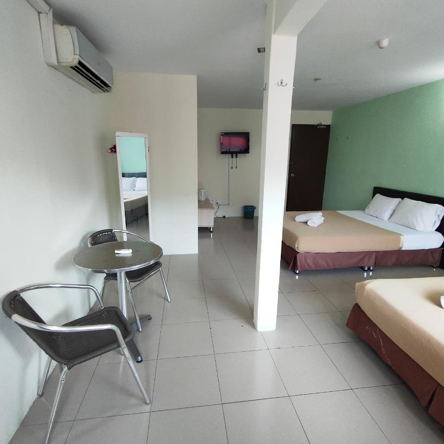 Best One Hotel Malacca Esterno foto