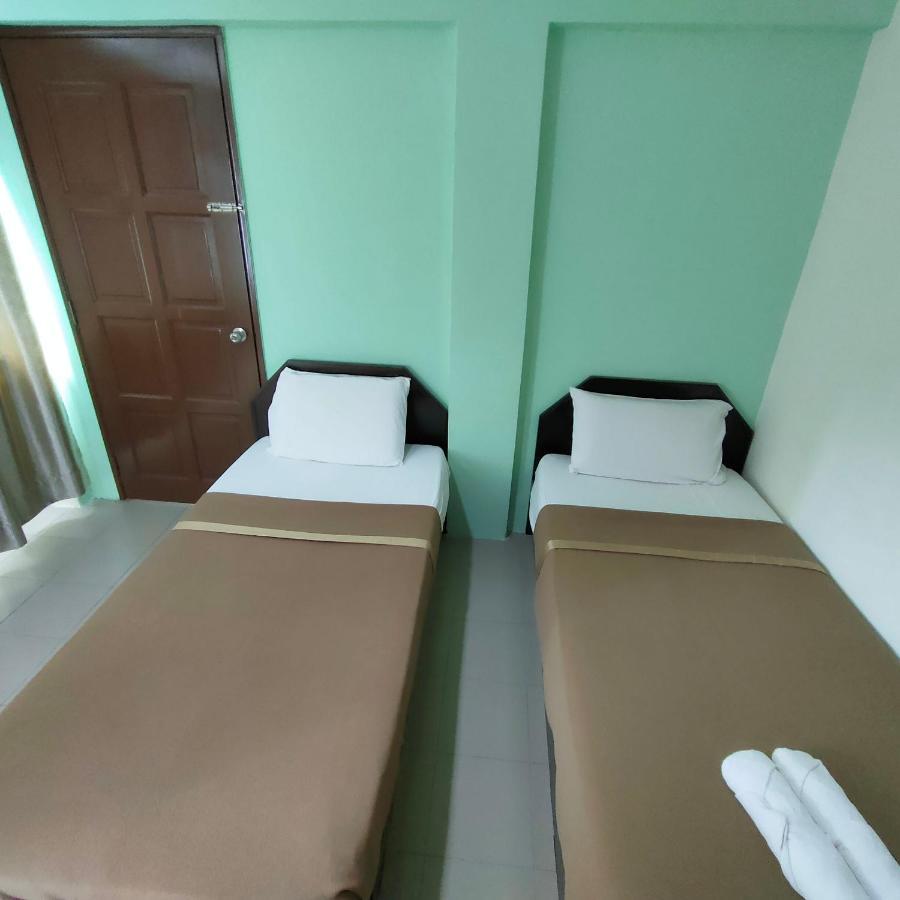 Best One Hotel Malacca Esterno foto