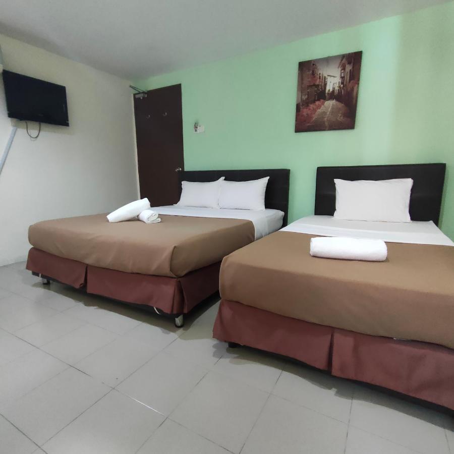 Best One Hotel Malacca Esterno foto