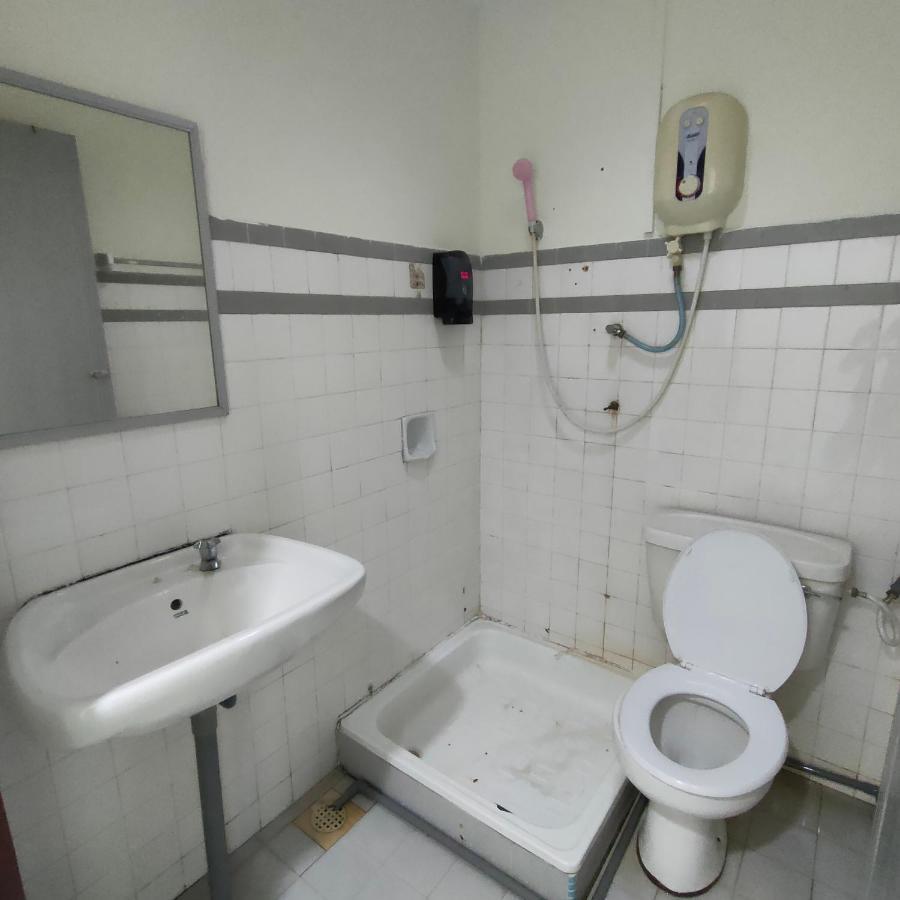 Best One Hotel Malacca Esterno foto
