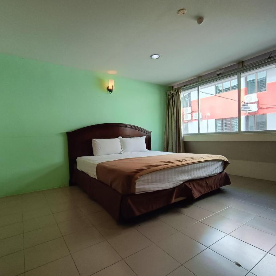 Best One Hotel Malacca Esterno foto